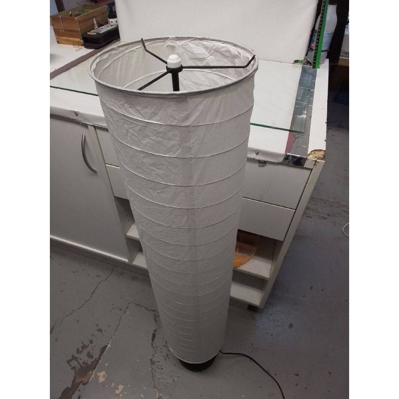 LAMPADAIRE IKEA 