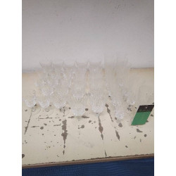 LOT DE VERRE EN CRYSTAL DE...