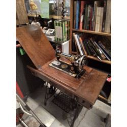 MACHINE A COUDRE SINGER 