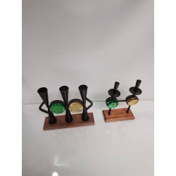LOT DE 2 BOUGEOIRS SUEDOIS