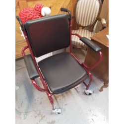 CHAISE PERCEE