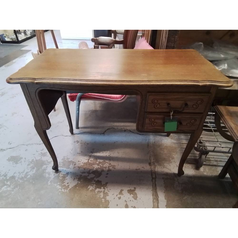 BUREAU STYLE LOUIS XV 2 TIROIRS 