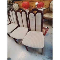 LOT DE 4 CHAISES