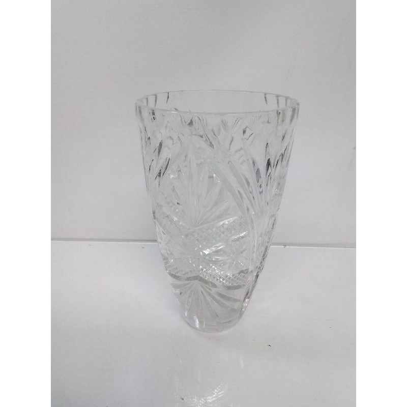 VASE VERRE CISELÉ 