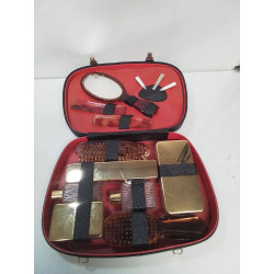 TROUSSE DE TOILETTE DE VOYAGE 
