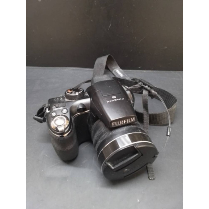 APPAREIL PHOTO FUJIFILM