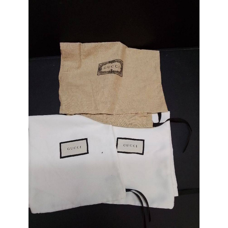 LOT DE HOUSSES GUCCI