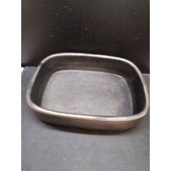 PLAT TERRE CUITE GRIS