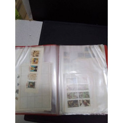 LOT DE PLANCHES DE TIMBRES POSTE 