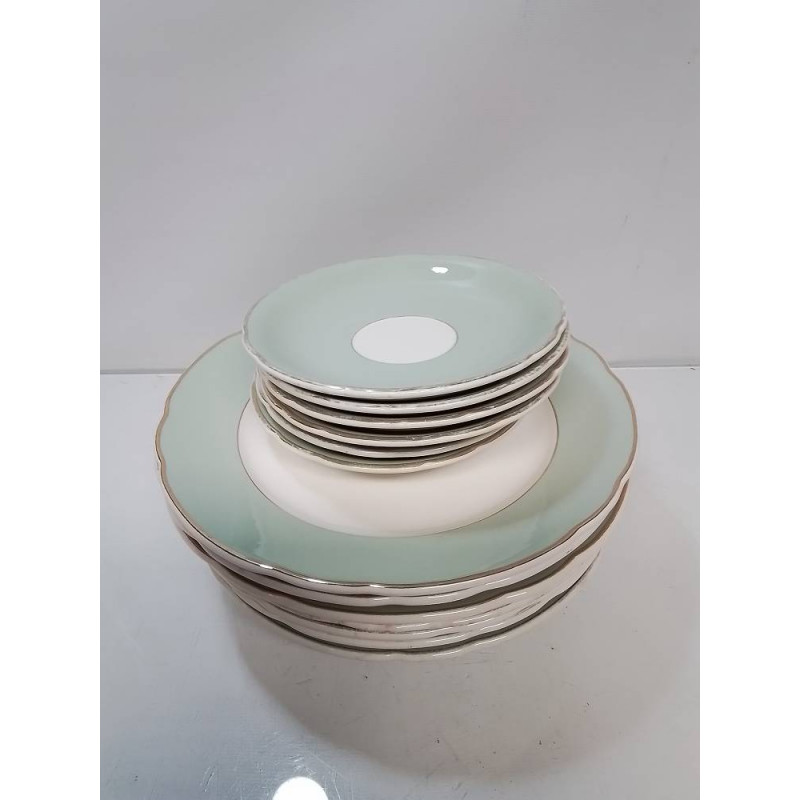 LOT D’ASSIETTES VILLEROY ET BOCH METTLACH