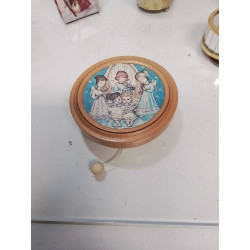 BOITE A MUSIQUE DIVERS