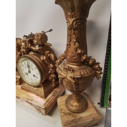 GARNITURE DE CHEMINÉE PRINTEMPS FLEURI