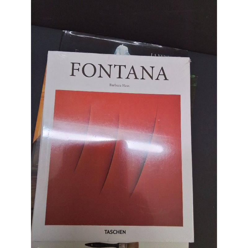 LIVRE FONTANA BARBARA HESS
