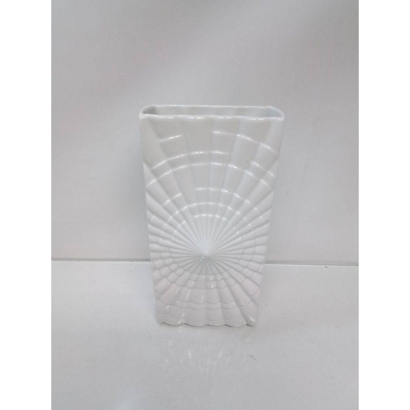 VASE PORCELAINE ALLEMAND 