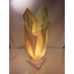 LAMPE DRAPÉE 