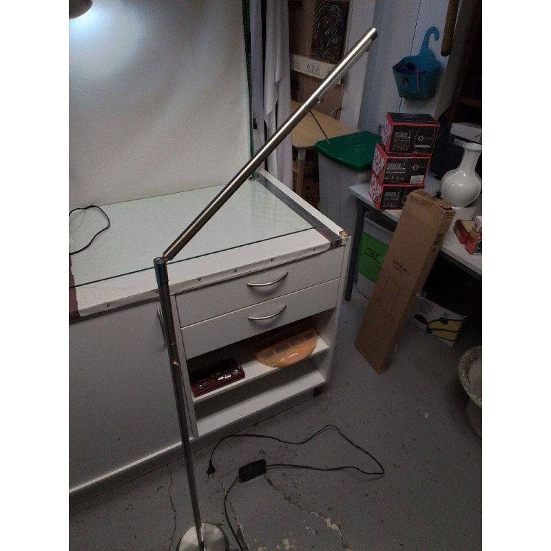 LAMPADAIRE MODERNE STYLE TUBE 