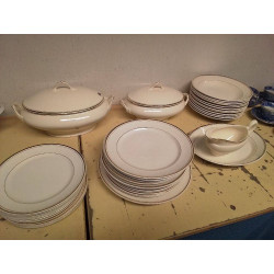 LOT VAISSELLE BOCH LA...