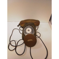 TÉLÉPHONE A CADRAN RECOUVERT 