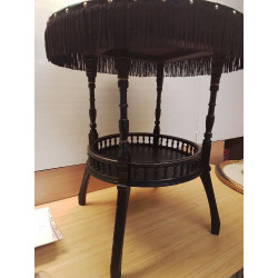 TABLE DE JEU ANGLAISE SIGNÉE GILLOW  & CO