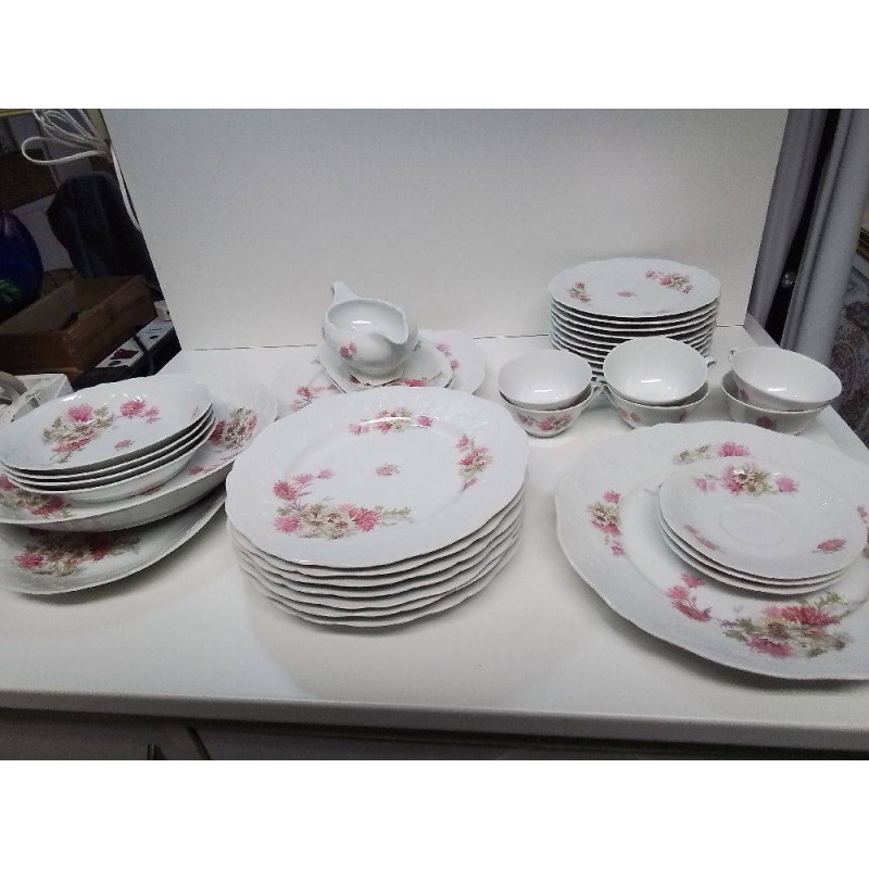 LOT DE VAISSELLE PORCELAINE DE SOLOGNE