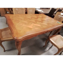 TABLE MERISIER STYLE LOUIS...