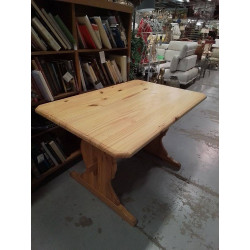 TABLE EN PIN 