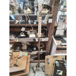 LAMPADAIRE LAITON 