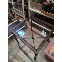 TABLE BASSE METAL ET VERRE 