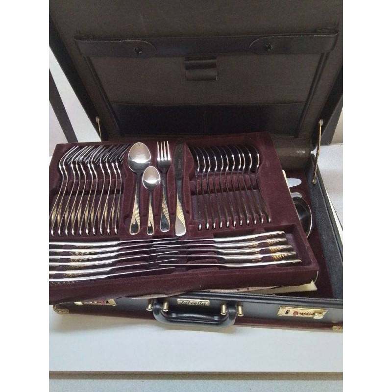 MENAGERE NIVELLA ROSTEFREI