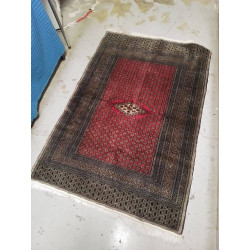 TAPIS TON ROUGE EN SOIE 135X90