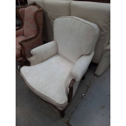 FAUTEUIL STYLE LOUIS XV 