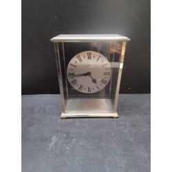 HORLOGE A POSER LUXOR QUARTZ