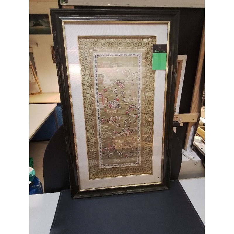 CADRE ASIATIQUE EN SOIE 