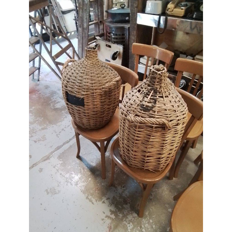 DAME JEANNE AVEC ROTIN 