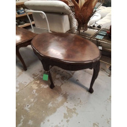 TABLE BASSE OVALE PATTES DE...