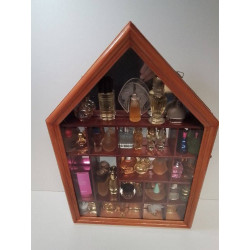 VITRINE A MINIATURES 