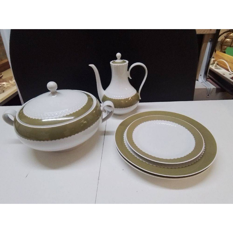 LOT DE VAISSELLE HUTSCHENREUTHER 