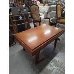 TABLE TRANSFORMABLE DANS LE GOUT LELEU