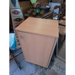 MEUBLE D’APPOINT A...