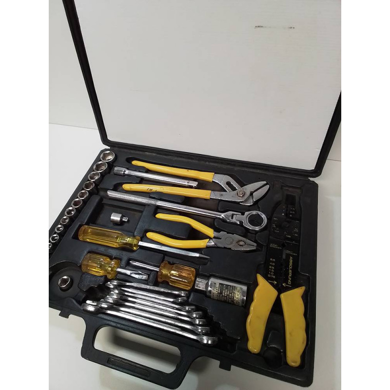 COFFRET OUTILLAGES 