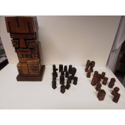 TOTEM AVEC PIONS 