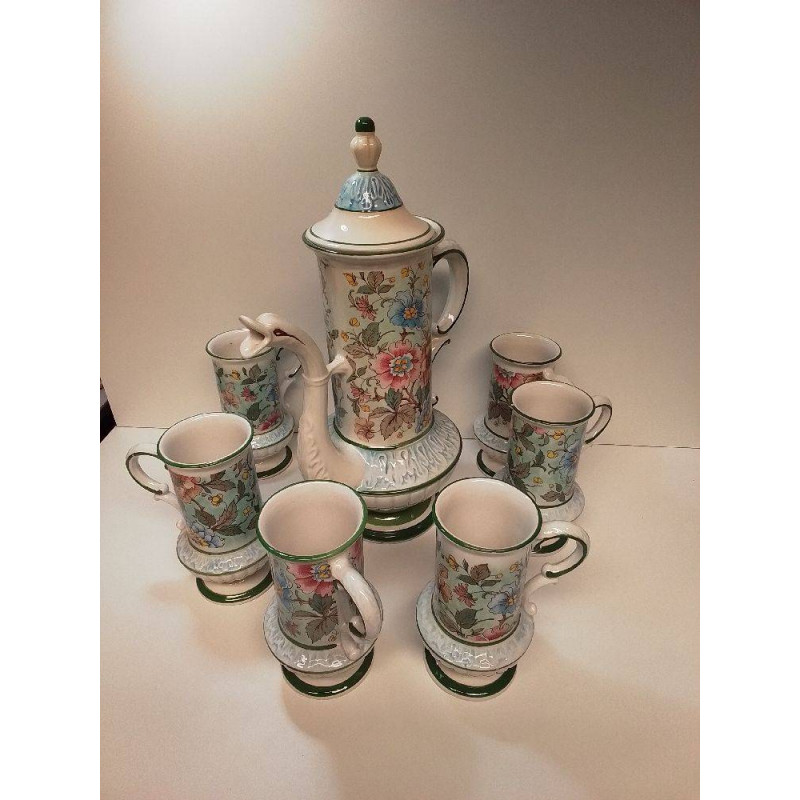 SERVICE A THE MOTIF FLEURS 