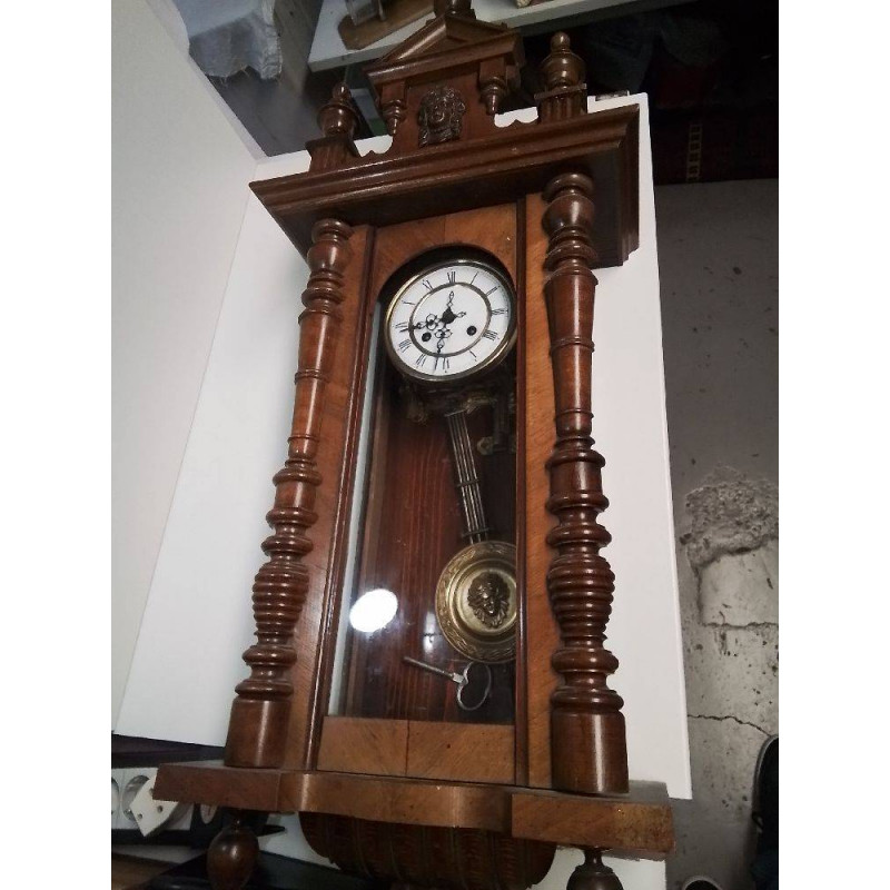 HORLOGE MURALE EN L’ETAT 