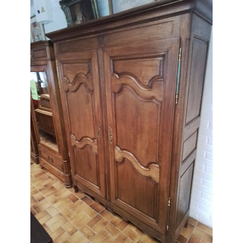 ARMOIRE CHÊNE MASSIF CHEVILLEE 2 PORTES 