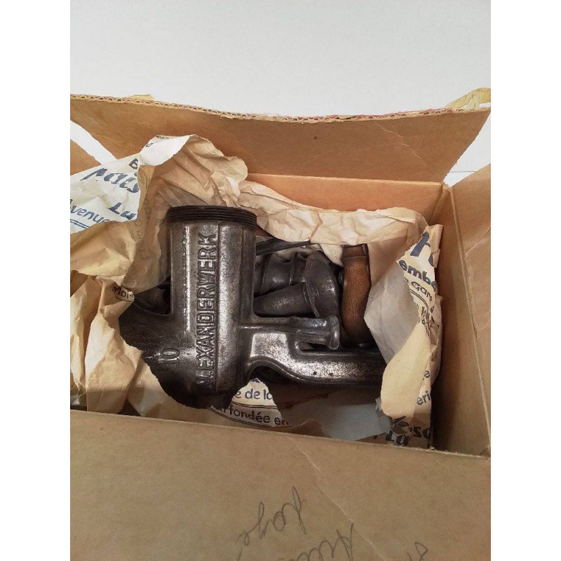 HACHOIR A VIANDE + ACCESSOIRES 