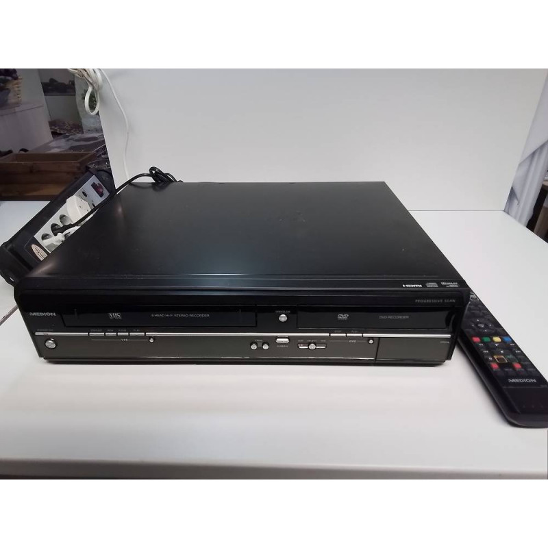 LECTEUR COMBI VHS GRAVEUR DVD MEDION + TÉLÉCOMMANDE 