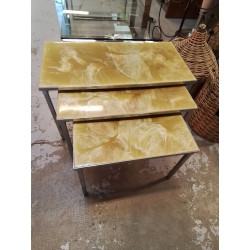 LOT DE 3 TABLES GIGOGNES...