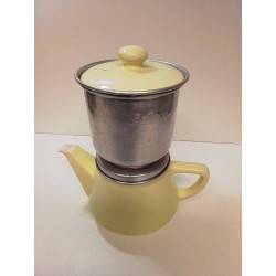 CAFETIÈRE JAUNE 