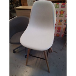 TABOURET DE BAR BOIS BLANC