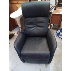 FAUTEUIL RELAX CUIR NOIR...